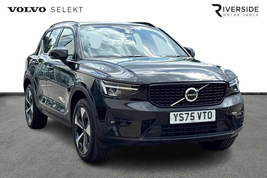 Volvo XC40 Plus, B3 Mild Hybrid, Dark YS75VTO Black #2