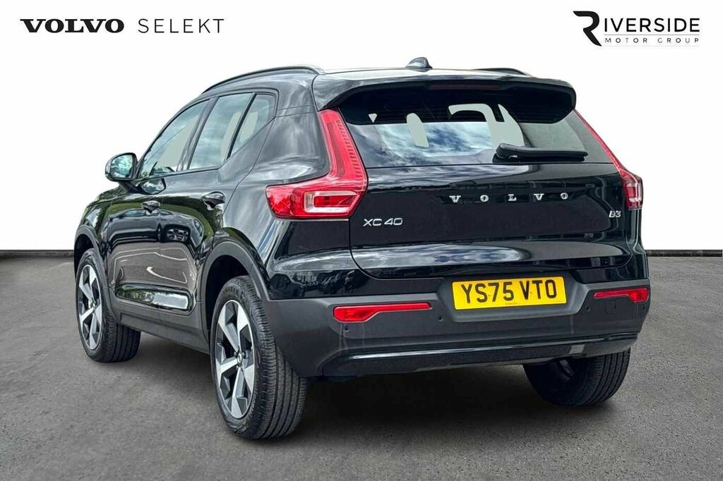 Volvo XC40 Plus, B3 Mild Hybrid, Dark YS75VTO Black #6