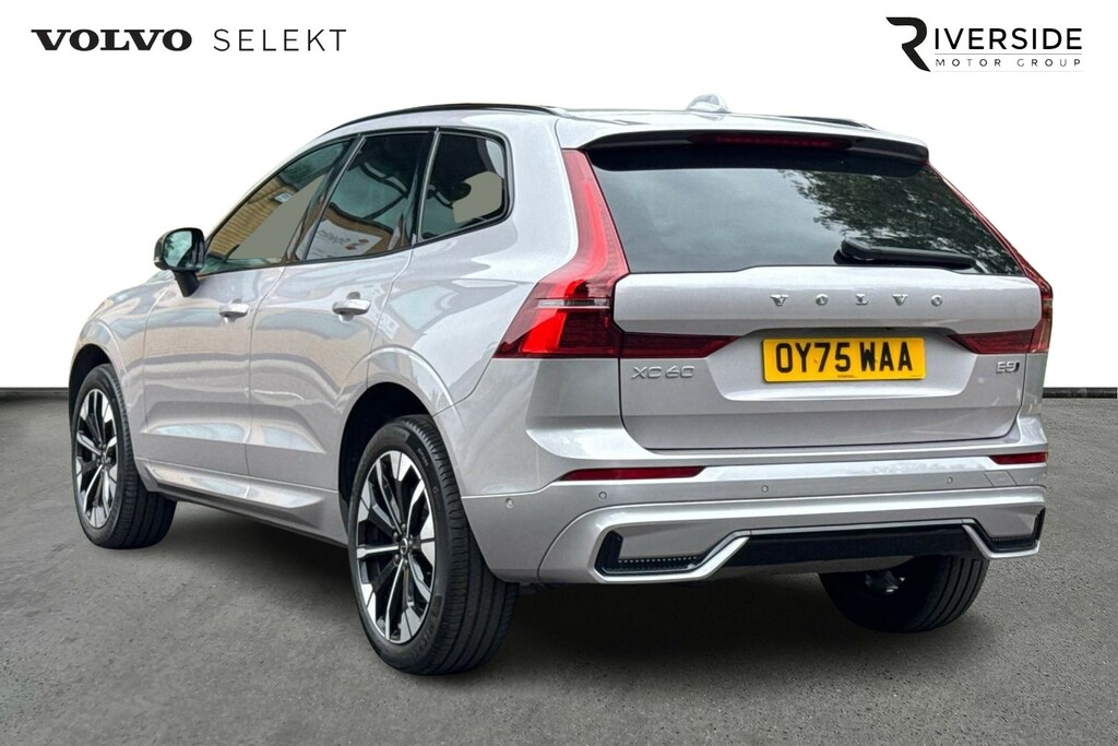 Volvo XC60 Plus, B5 Awd Mild Hybrid, Dark OY75WAA Silver #5