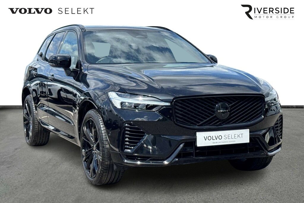 Volvo XC60 Black Edition Plus, T6 Awd Plug-in Hybrid, Electri RV75CLX Black #2