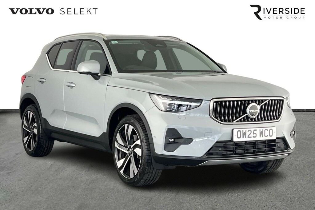 Volvo XC40 Ultra, B4 Mild Hybrid, Bright Grey