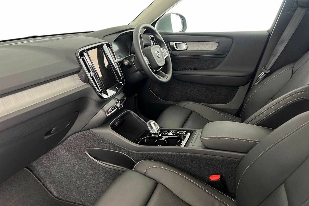 Volvo XC40 Ultra, B4 Mild Hybrid, Bright OW25WCO Grey #3