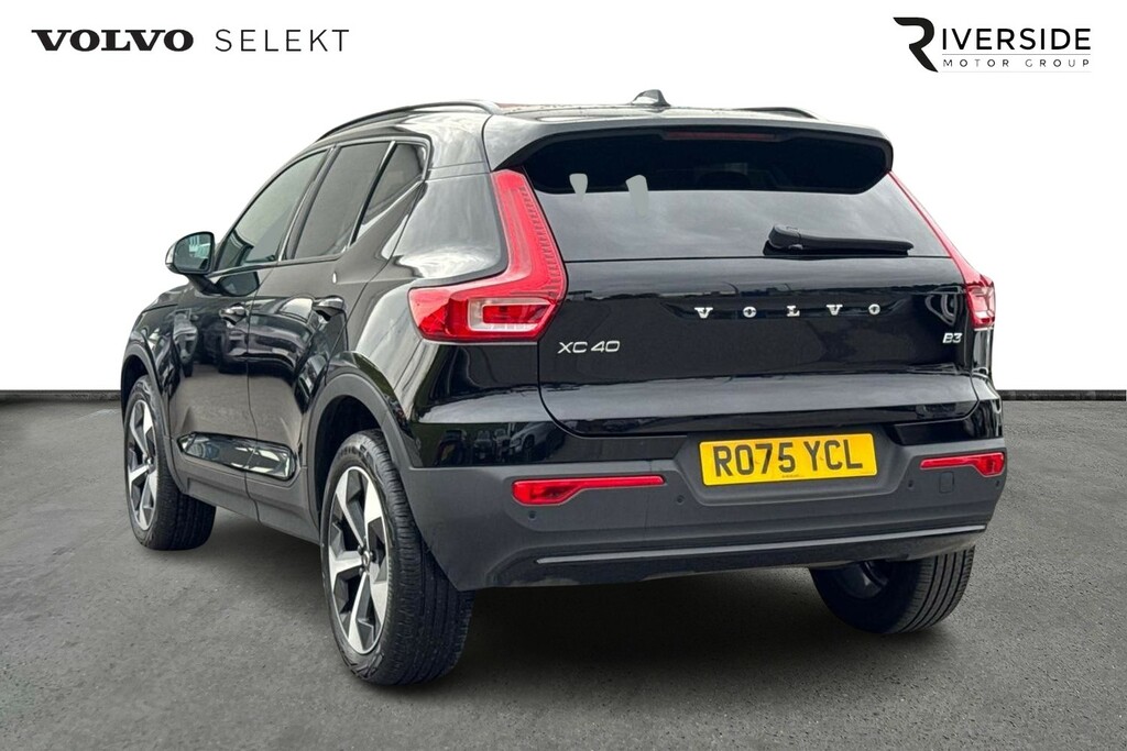 Volvo XC40 Plus, B3 Mild Hybrid, Dark RO75YCL Black #6