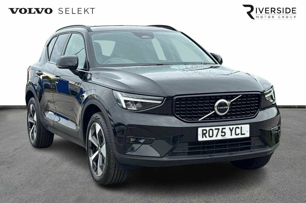 Volvo XC40 Plus, B3 Mild Hybrid, Dark RO75YCL Black #2