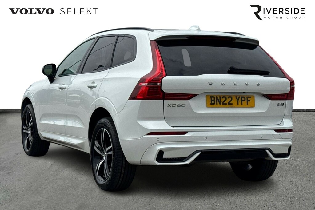 Volvo XC60 R-design, B4 Awd Mild Hybrid BN22YPF White #5