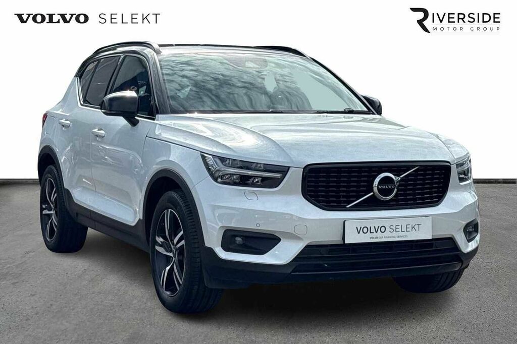 Volvo XC40 R-design, T3 YY70LHV White