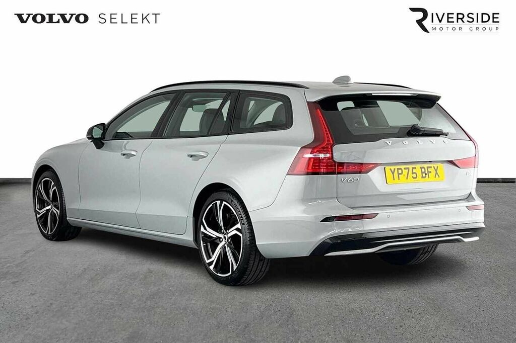 Volvo V60 B4 Plus, Mild Hybrid, Dark YP75BFX Grey #5