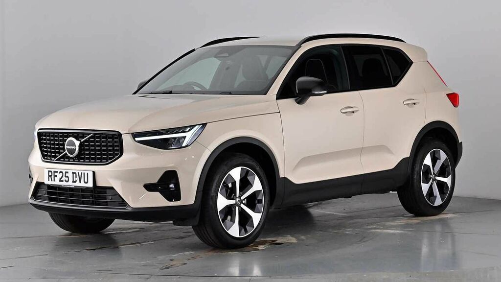 Volvo XC40 Plus, B4 Mild Hybrid, Dark RF25DVU #4