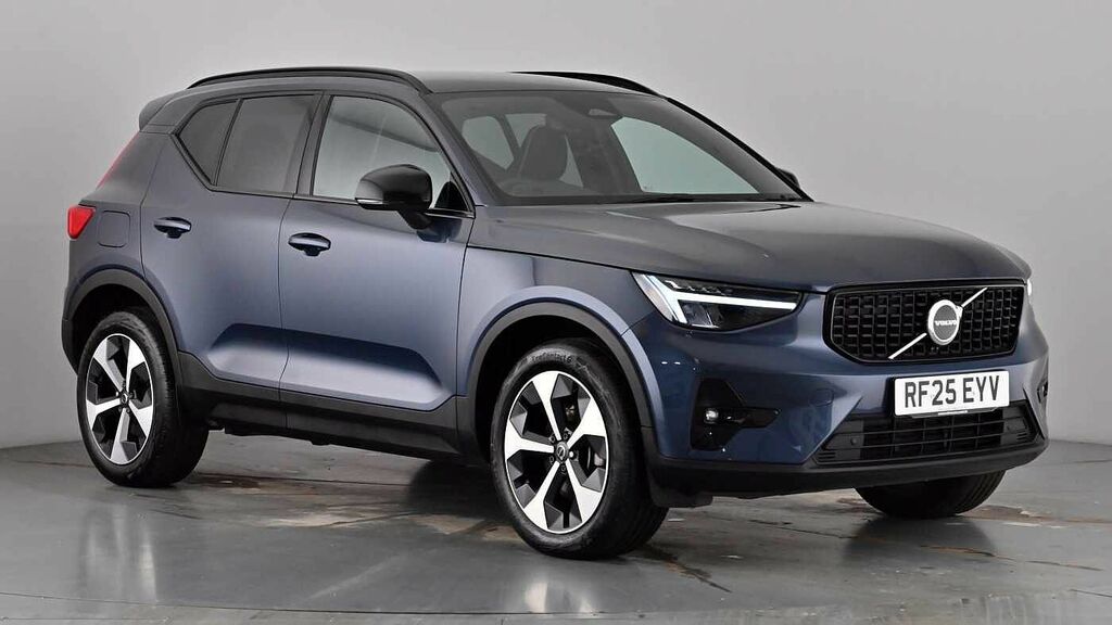 Volvo XC40 Plus, B4 Mild Hybrid, Dark Blue