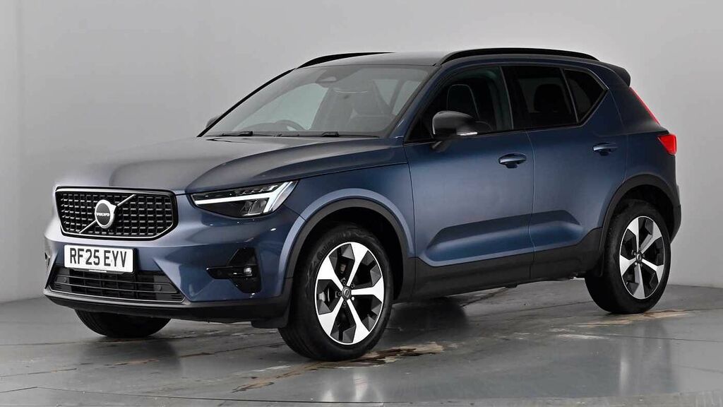 Volvo XC40 Plus, B4 Mild Hybrid, Dark RF25EYV Blue #4