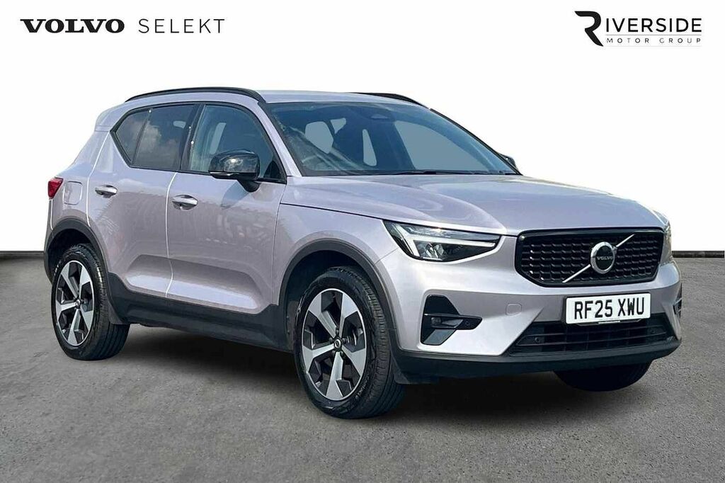 Volvo XC40 Plus, B4 Mild Hybrid, Dark RF25XWU Silver #2