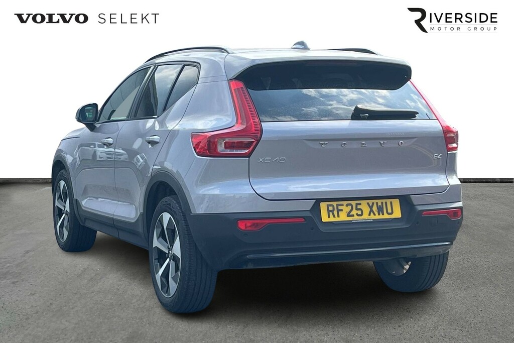 Volvo XC40 Plus, B4 Mild Hybrid, Dark RF25XWU Silver #6