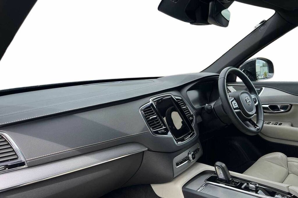 Volvo XC90 R-design, B5 Awd Mild Hybrid, 7 Seats YY22DLN Black #3