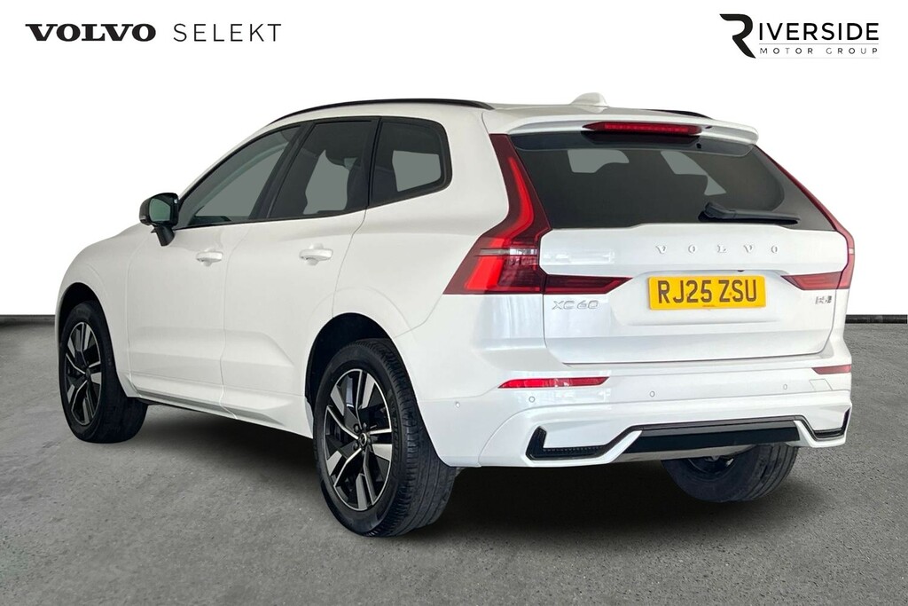 Volvo XC60 Plus, B5 Awd Mild Hybrid, Dark RJ25ZSU White #5