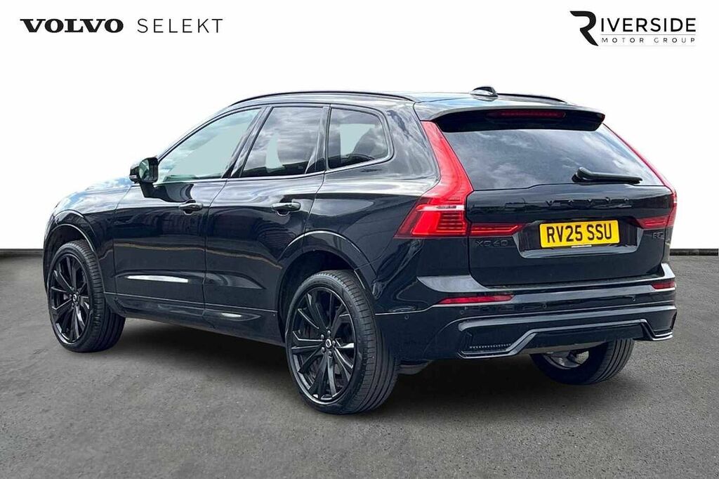 Volvo XC60 Black Edition Ultra, B5 Awd Mild Hybrid, RV25SSU Black #5