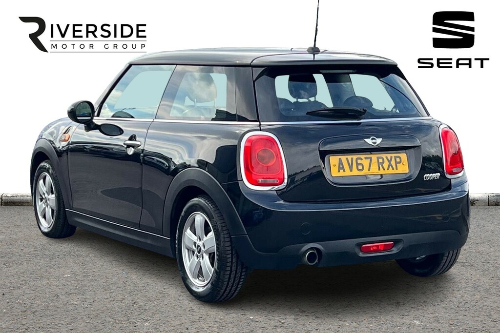 Mini Hatch 1.5 Cooper Euro 6 Ss AV67RXP Black #3