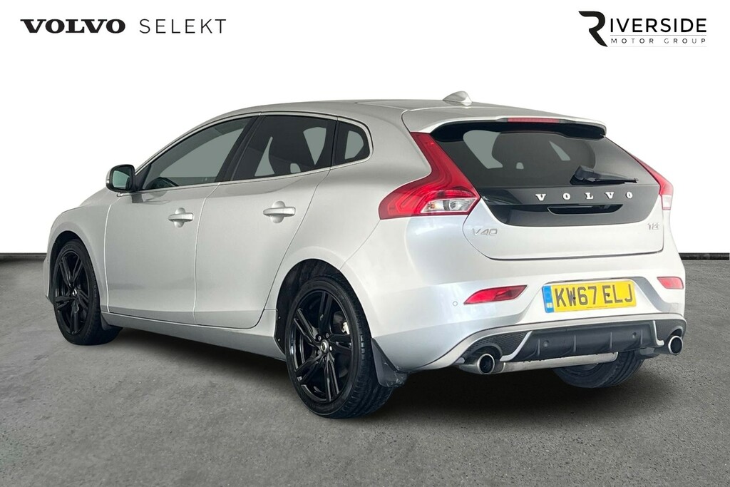 Volvo V40 T2 R-design Pro Xenium Pack Winter P KW67ELJ Silver #3
