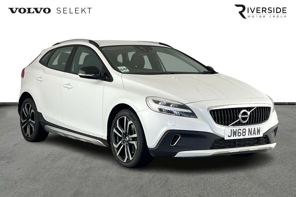 Volvo V40 D2 Pro Winter Pack White