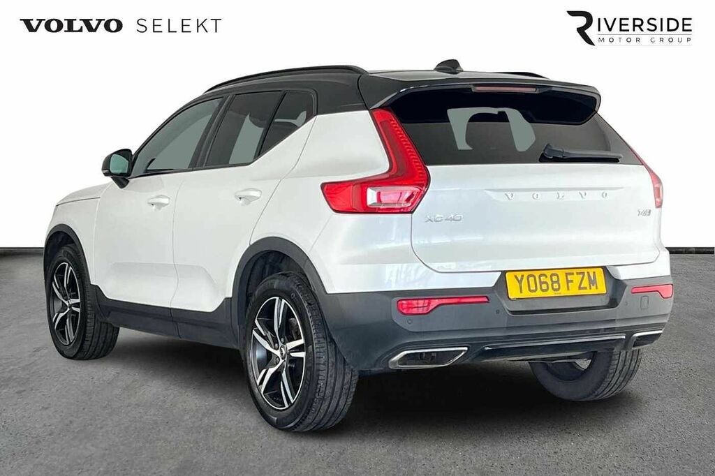 Volvo XC40 T4 Awd R-design Winter Pack Rear Cam YO68FZM White #6