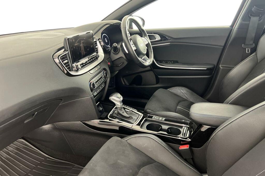 Kia Proceed 1.5 T-gdi Gt-line S Shooting Brake Dct Euro 6 Ss NX73WGO Red #2
