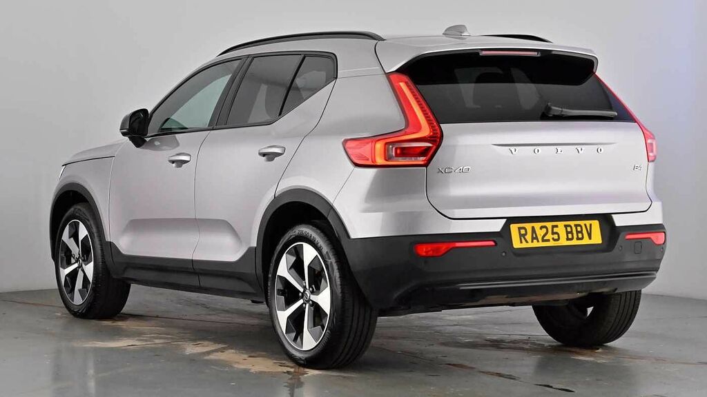 Volvo XC40 Plus Dark B4 Mild Hybrid Dark Tints Rear Camera He RA25BBV Silver #2