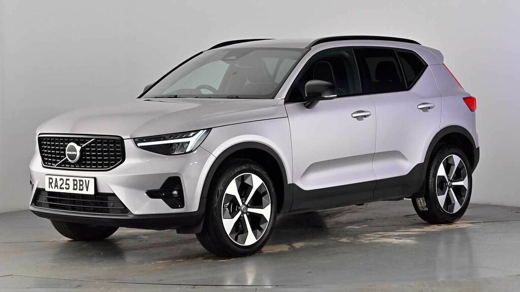 Volvo XC40 Plus Dark B4 Mild Hybrid Dark Tints Rear Camera He RA25BBV Silver #4