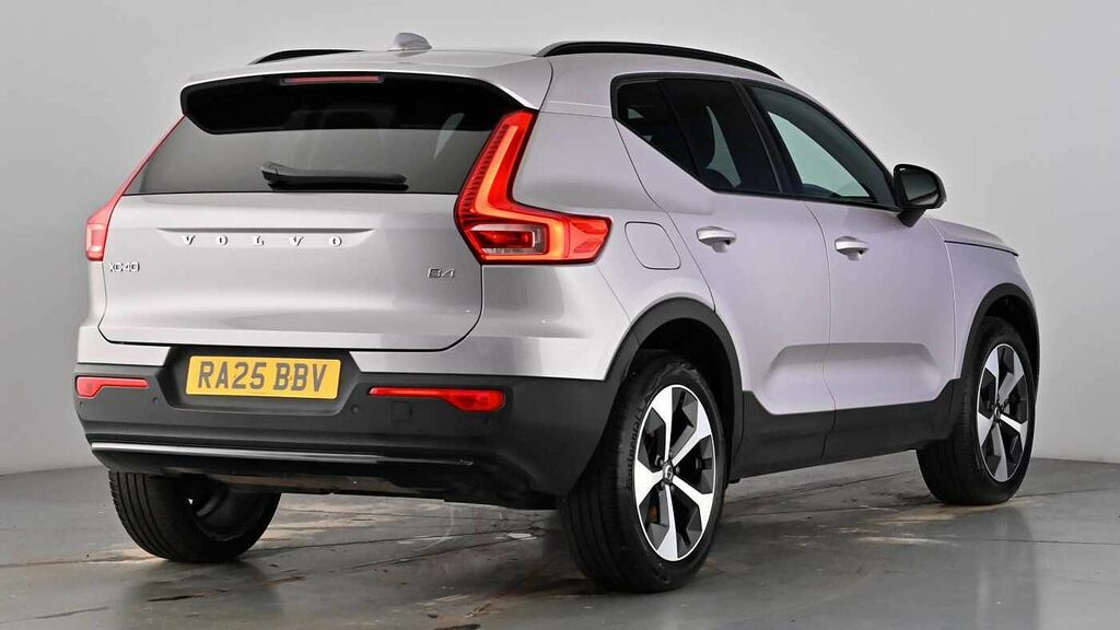 Volvo XC40 Plus Dark B4 Mild Hybrid Dark Tints Rear Camera He RA25BBV Silver #6