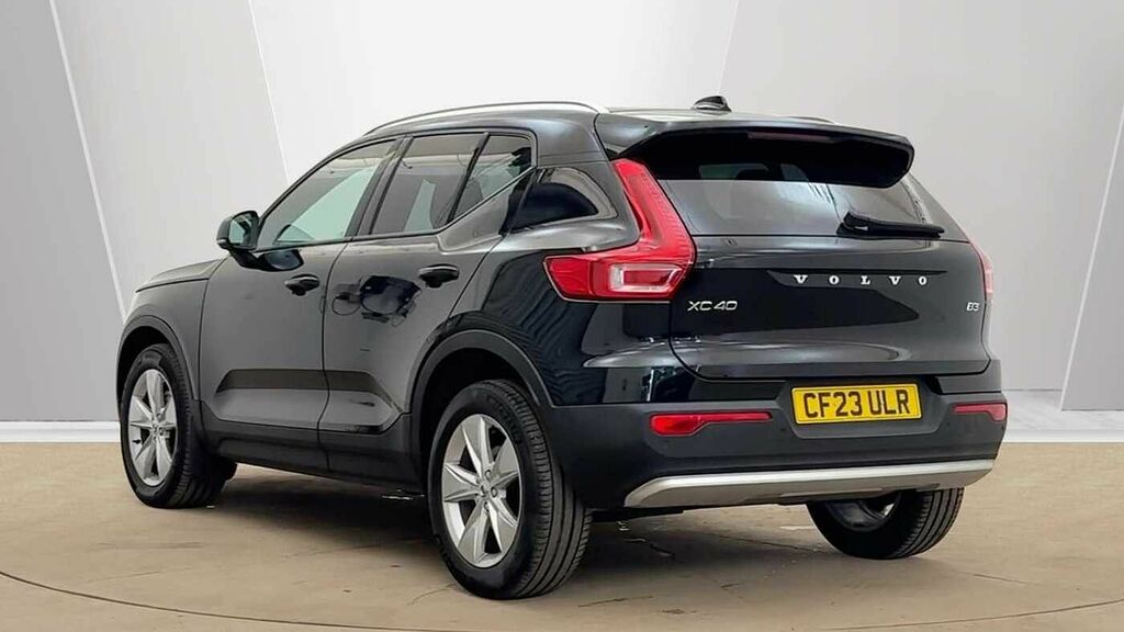 Volvo XC40 Core, B3 Mild Hybrid, CF23ULR Black #2