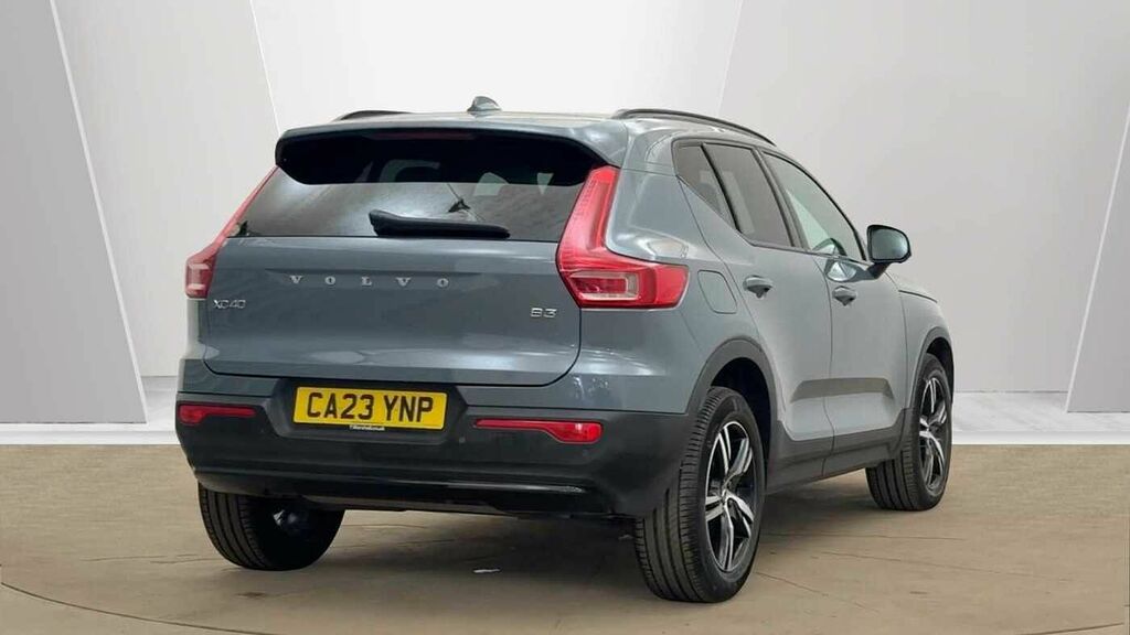 Volvo XC40 Plus, B3 Mild Hybrid, Dark CA23YNP Grey #5