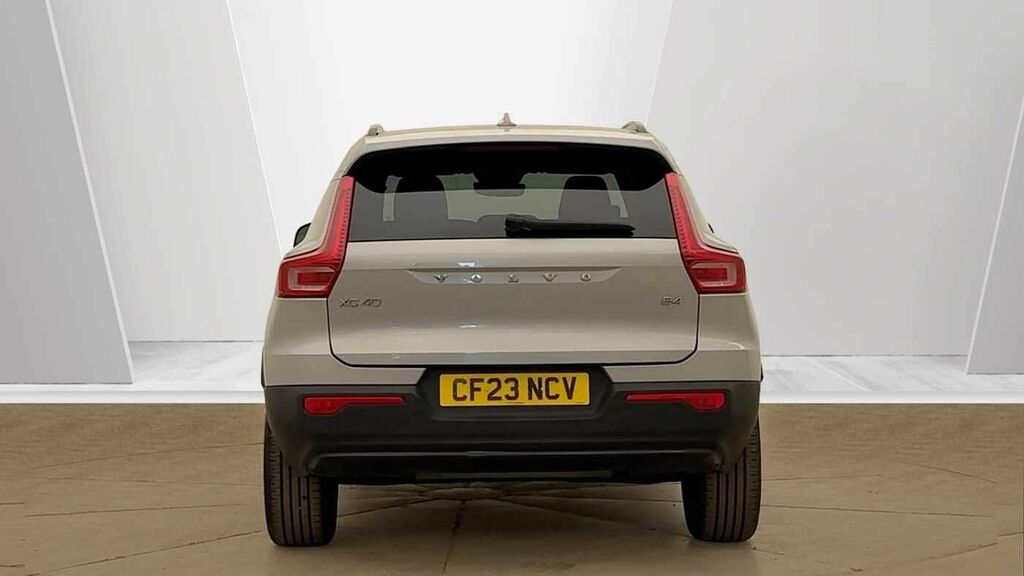 Volvo XC40 Ultimate, B4 Mild Hybrid, Dark CF23NCV Silver #6