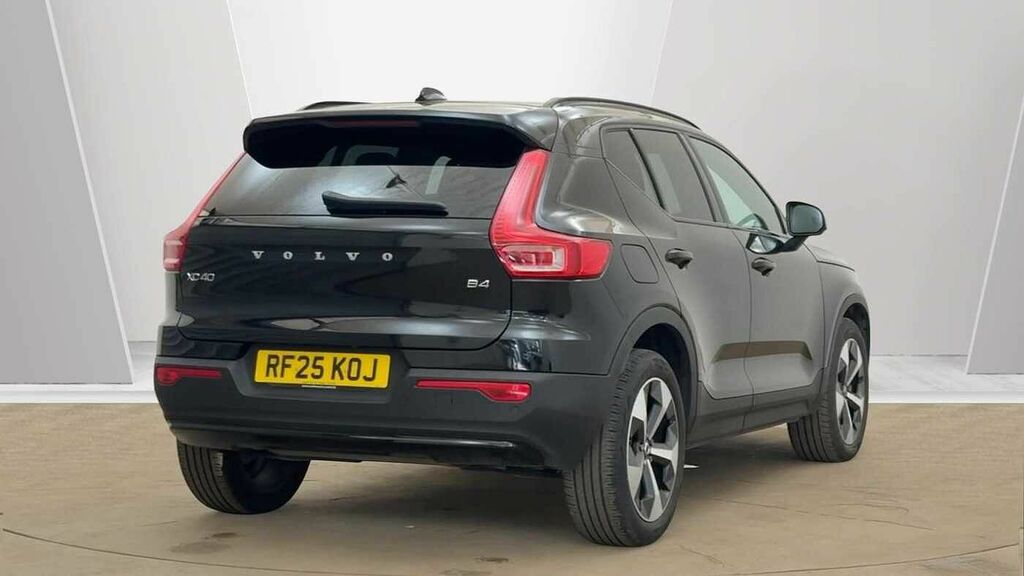Volvo XC40 Plus, B4 Mild Hybrid, Dark RF25KOJ Black #5