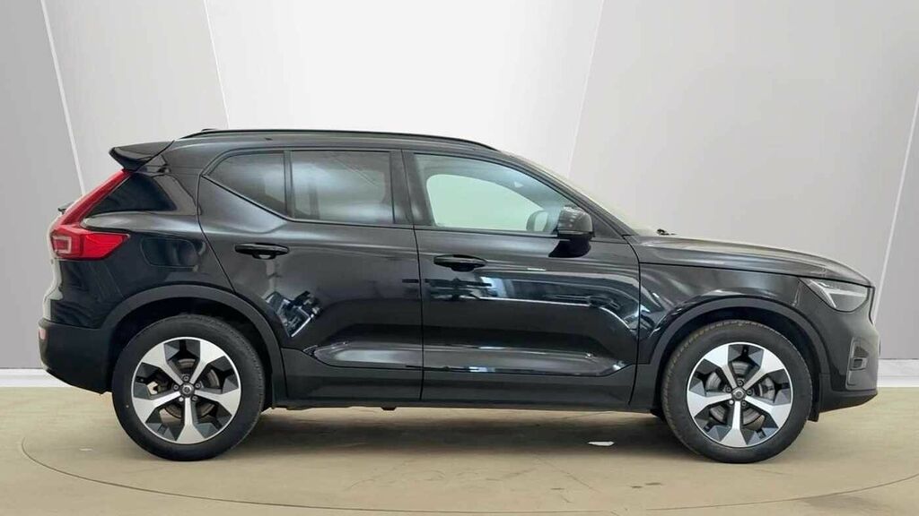 Volvo XC40 Plus, B4 Mild Hybrid, Dark RF25KOJ Black #4