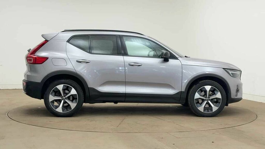 Volvo XC40 Plus, B3 Mild Hybrid, Dark RF25XXS Silver #4