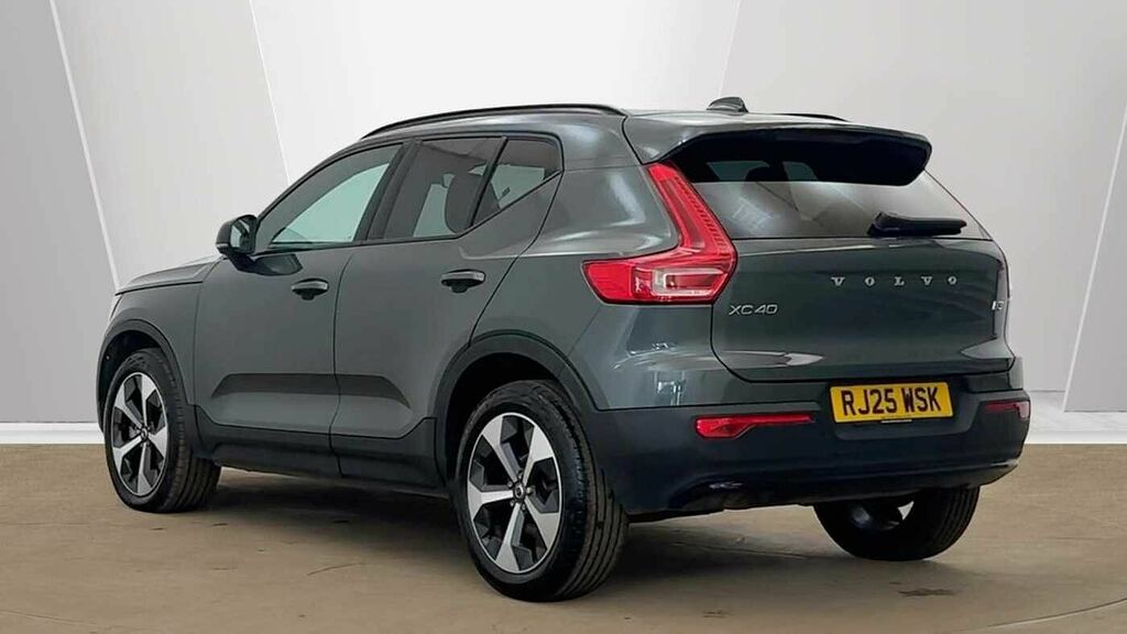 Volvo XC40 Plus, B3 Mild Hybrid, Dark RJ25WSK  #2