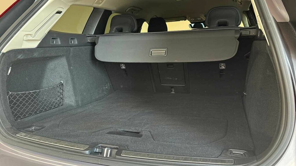 Volvo V60 Plus, B4 Mild Hybrid, Dark RA25FWJ Silver #6