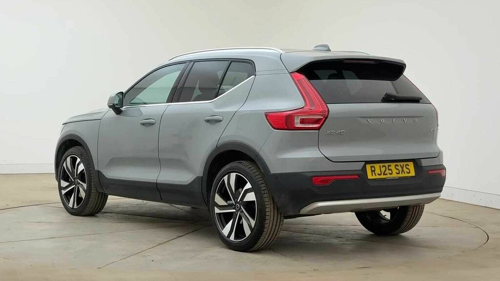 Volvo XC40 Ultra, B3 Mild Hybrid, Bright RJ25SXS Grey #2