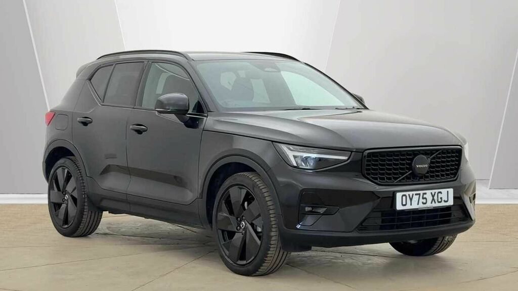 Volvo XC40 Black Edition Plus, B4 Mild Hybrid, Black