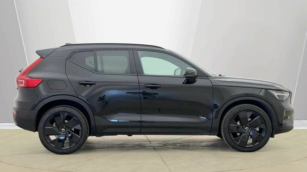 Volvo XC40 Black Edition Plus, B4 Mild Hybrid, OY75XGJ Black #4