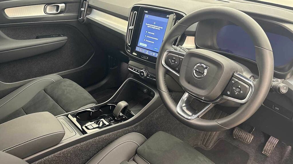 Volvo XC40 Black Edition Plus, B4 Mild Hybrid, OY75XGJ Black #3