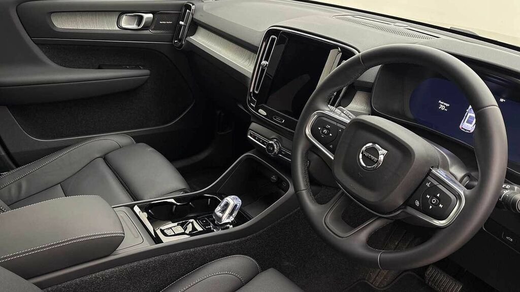 Volvo XC40 Ultra, B4 Mild Hybrid, Bright OW25VBZ #3