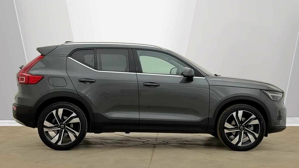 Volvo XC40 Ultra, B4 Mild Hybrid, Bright OW25VBZ #4