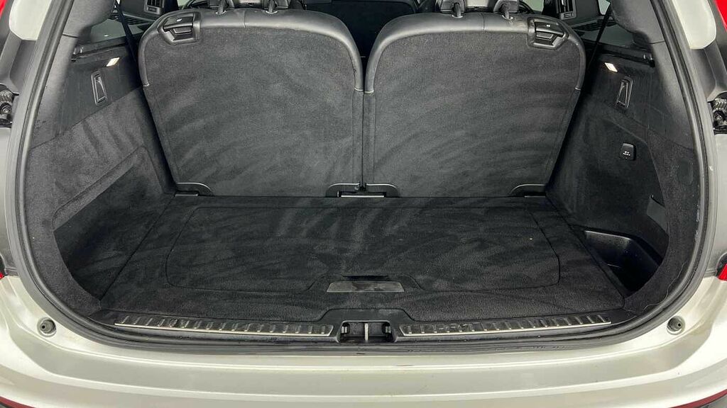 Volvo XC90 R-design, B5 Awd Mild Hybrid, 7 Seats NU22MHE White #6
