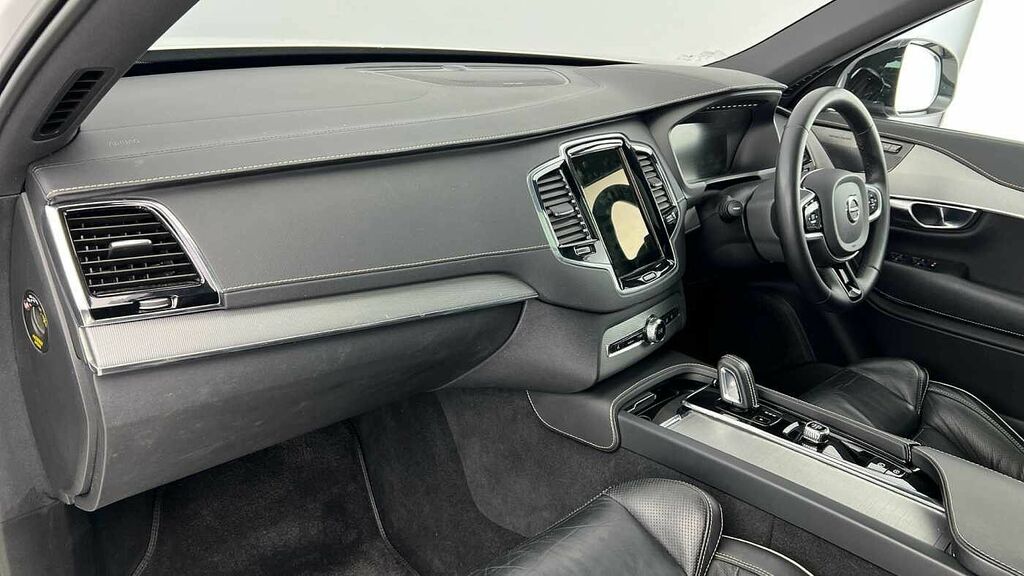 Volvo XC90 R-design, B5 Awd Mild Hybrid, 7 Seats NU22MHE White #3