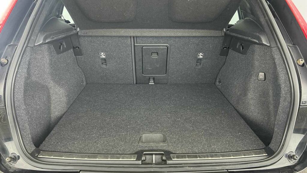 Volvo XC40 Recharge Inscription, T4 Plug-in Hybrid BJ22YDL Black #6