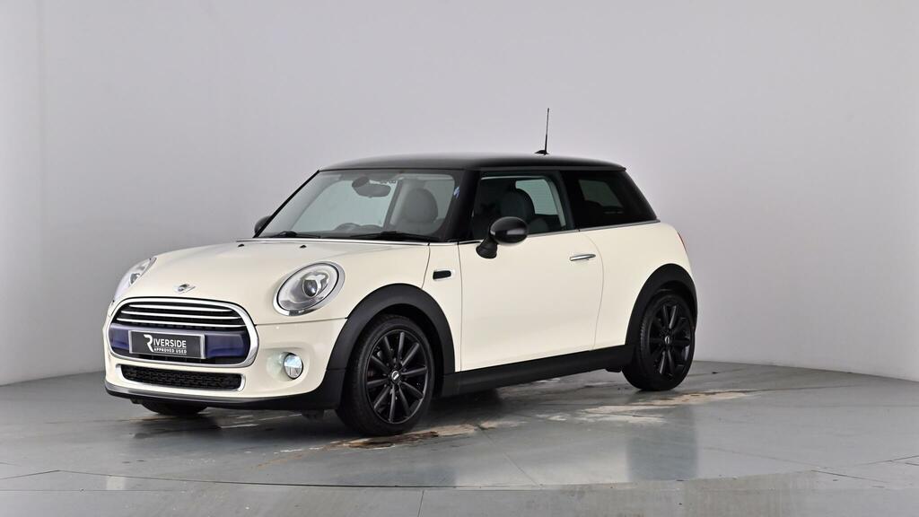 Mini Hatch 1.5 Cooper Silver #49