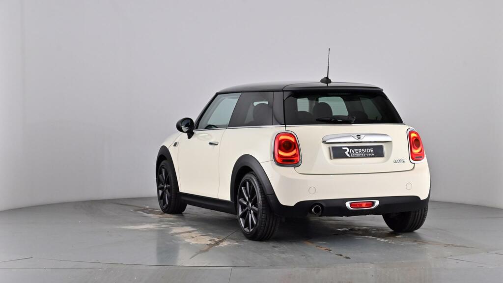 Mini Hatch 1.5 Cooper Silver #61