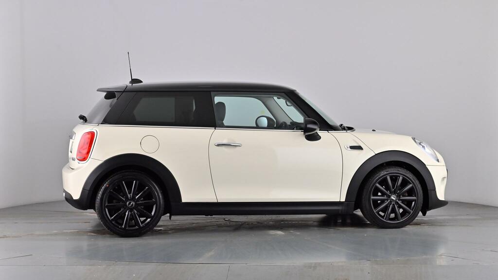 Mini Hatch 1.5 Cooper Silver #71