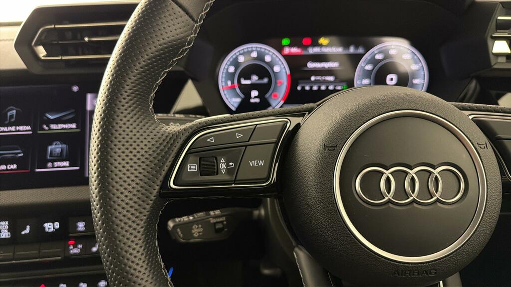 Audi A3 40 Tfsi E S Line S Tronic  #17