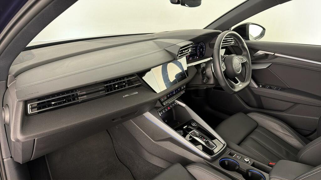 Audi A3 40 Tfsi E S Line S Tronic  #8
