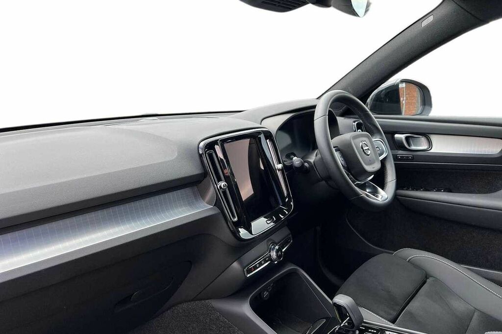 Volvo XC40 Black Edition Plus, B3 Mild Hybrid, MW75PKD Grey #3